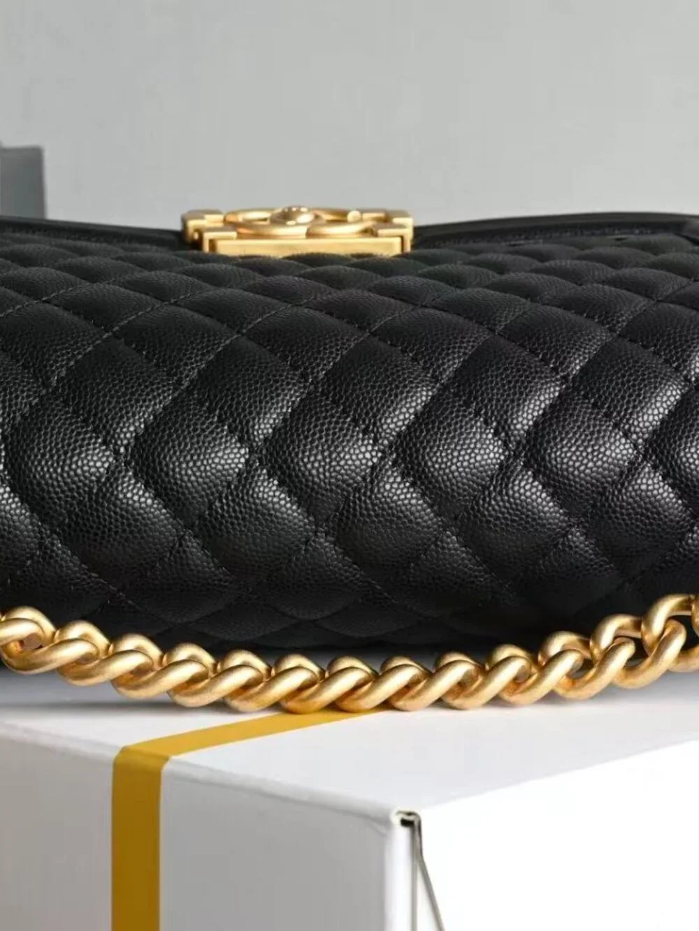 Classic Chanel Bag: A Stylish and Versatile Choice for Elegance